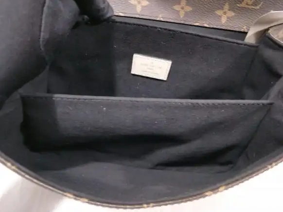 Official oldcobbler LOUIS VUITTON POCHETTE METIS 0607